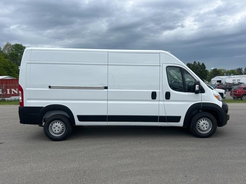 new 2024 Ram ProMaster 2500 car, priced at $47,136