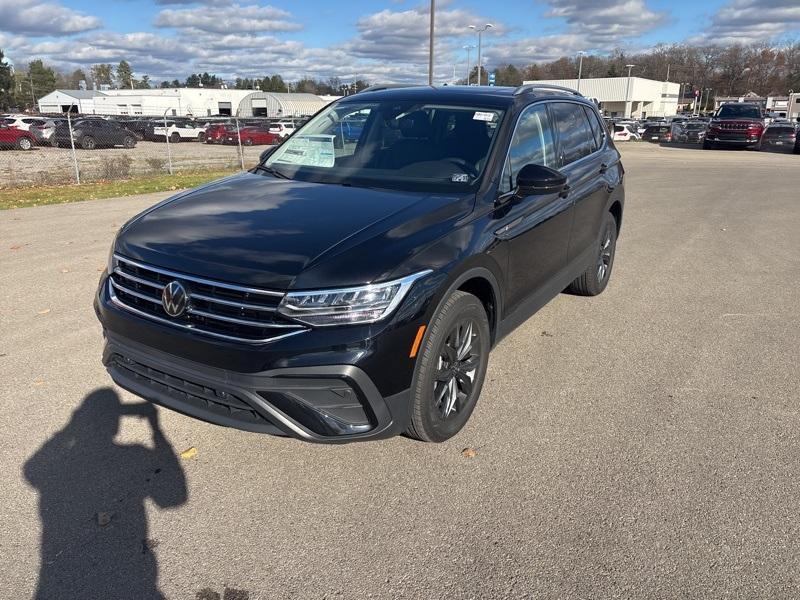 new 2024 Volkswagen Tiguan car, priced at $32,699