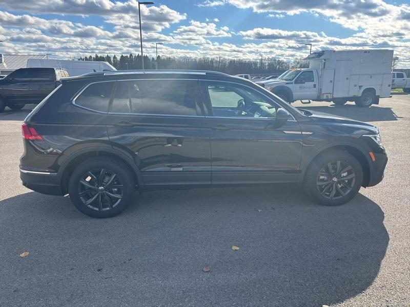 new 2024 Volkswagen Tiguan car, priced at $32,699