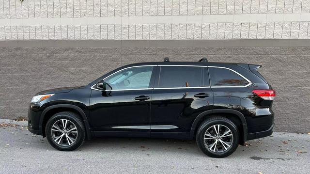 used 2019 Toyota Highlander car, priced at $22,995