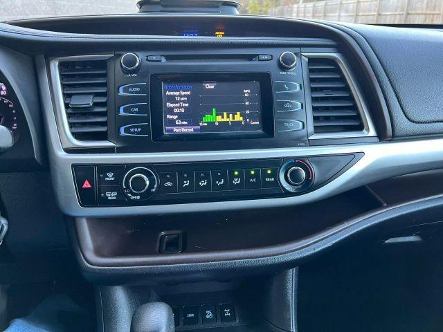 used 2019 Toyota Highlander car, priced at $20,995