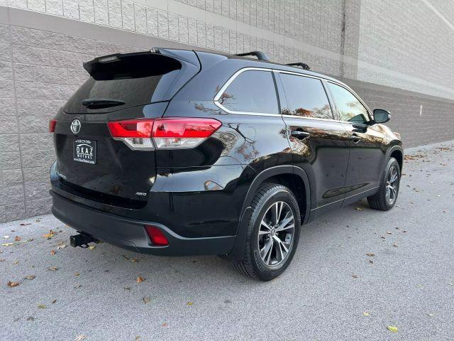 used 2019 Toyota Highlander car, priced at $20,995