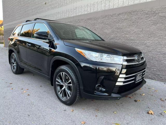 used 2019 Toyota Highlander car, priced at $20,995