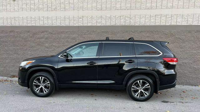 used 2019 Toyota Highlander car, priced at $20,995