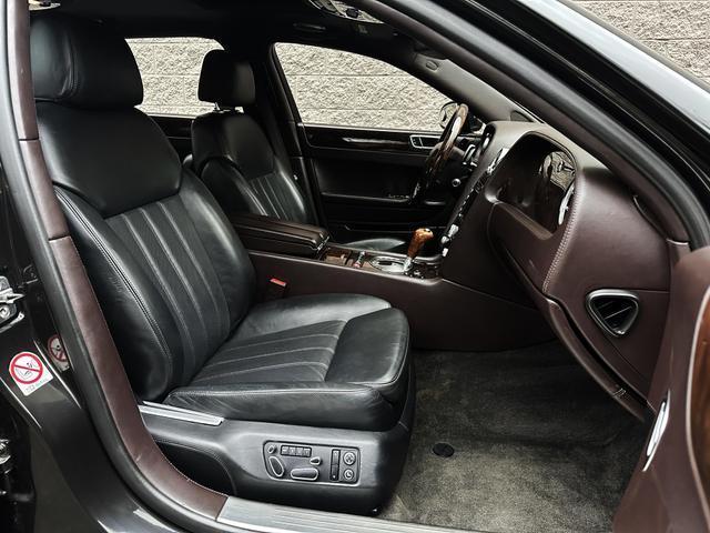 used 2006 Bentley Continental Flying Spur car, priced at $32,995