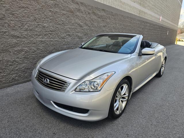 used 2009 INFINITI G37 car, priced at $11,995