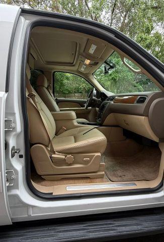 used 2008 GMC Yukon Hybrid car, priced at $16,495