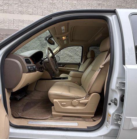 used 2008 GMC Yukon Hybrid car, priced at $16,495