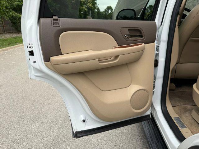 used 2008 GMC Yukon Hybrid car, priced at $16,495