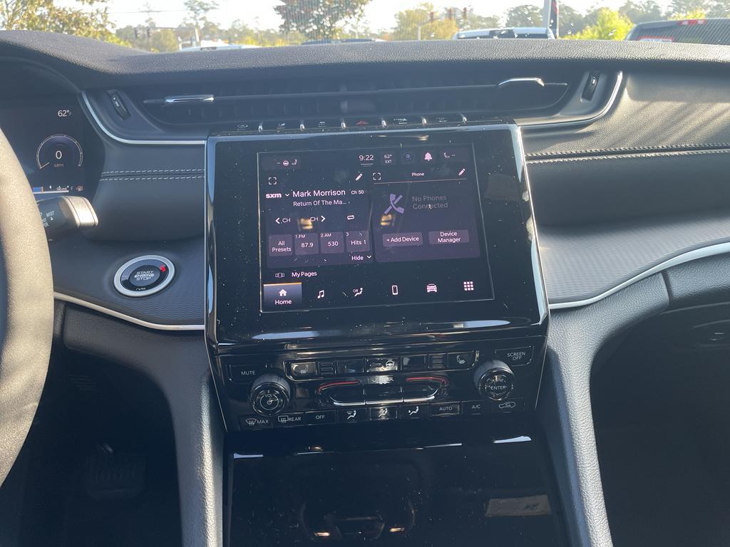 new 2025 Jeep Grand Cherokee L car, priced at $43,275