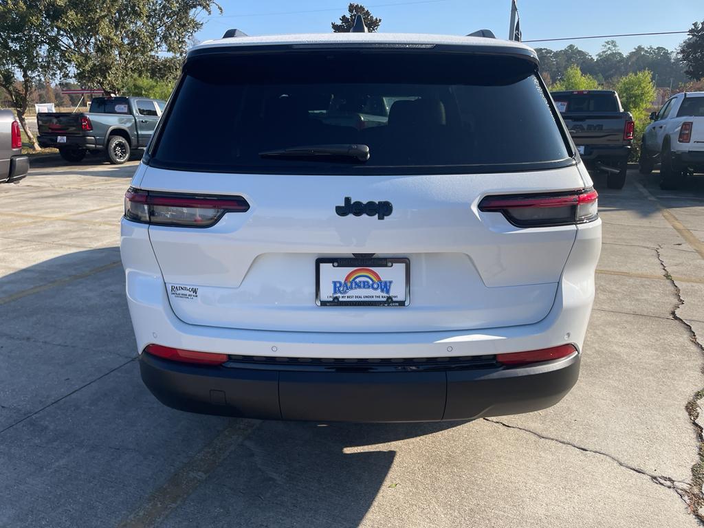new 2025 Jeep Grand Cherokee L car, priced at $43,275