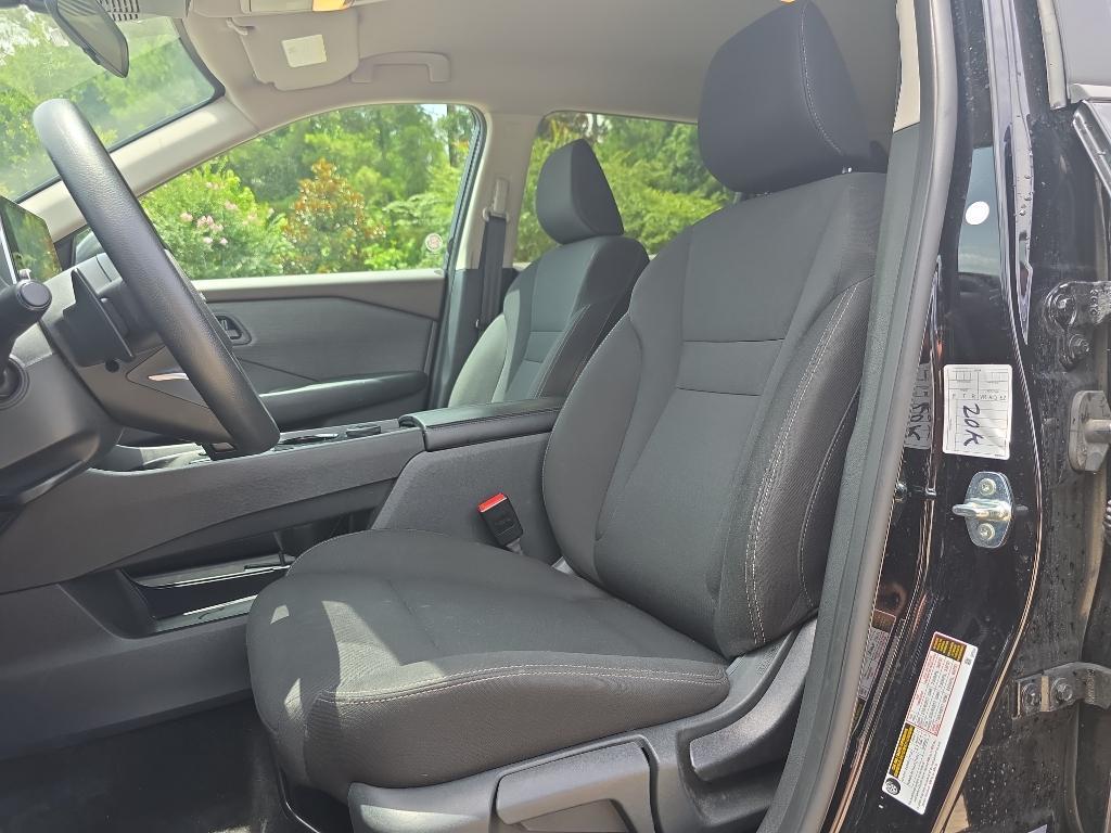 used 2023 Nissan Rogue car, priced at $19,995