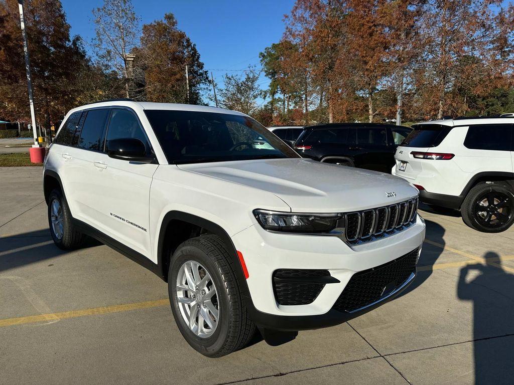 new 2025 Jeep Grand Cherokee car, priced at $36,075