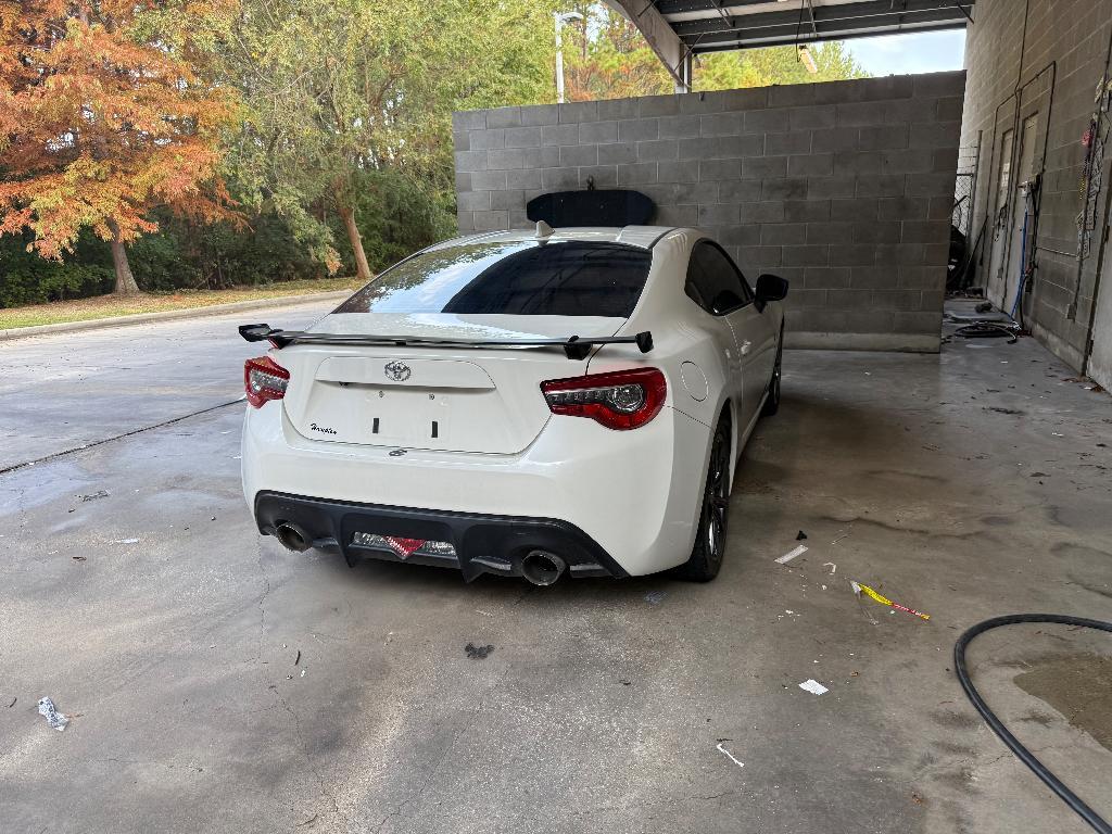 used 2017 Toyota 86 car, priced at $19,995