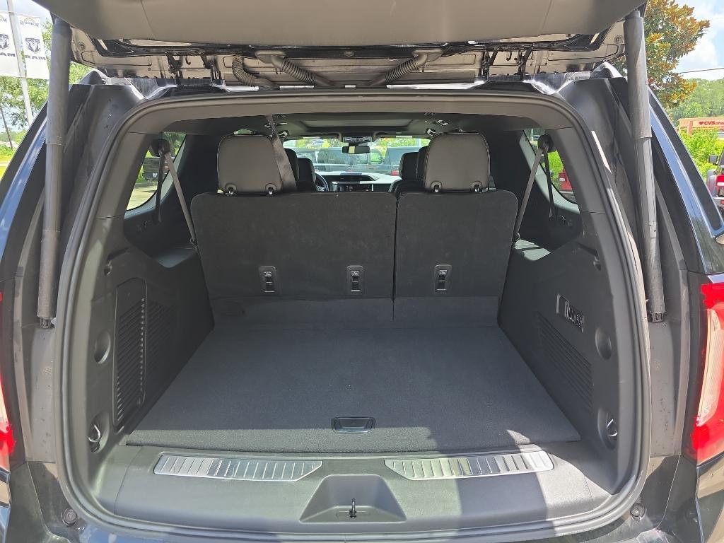 used 2023 GMC Yukon XL car, priced at $68,895