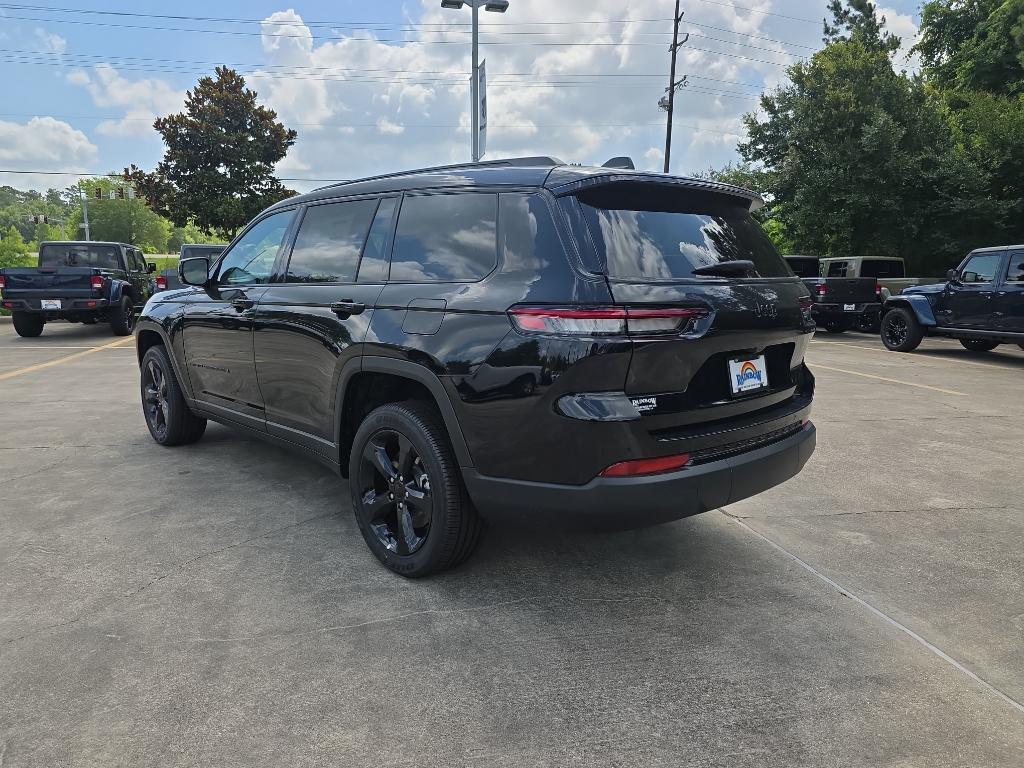 new 2025 Jeep Grand Cherokee L car, priced at $40,670