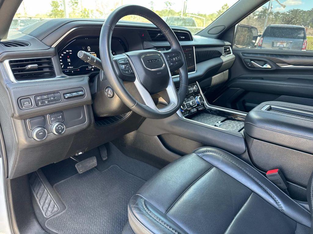 used 2023 GMC Yukon car, priced at $61,597