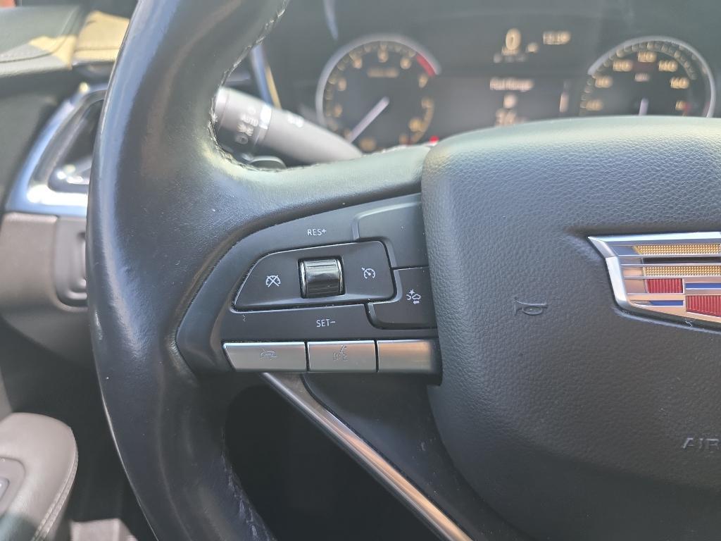used 2021 Cadillac XT6 car, priced at $26,995