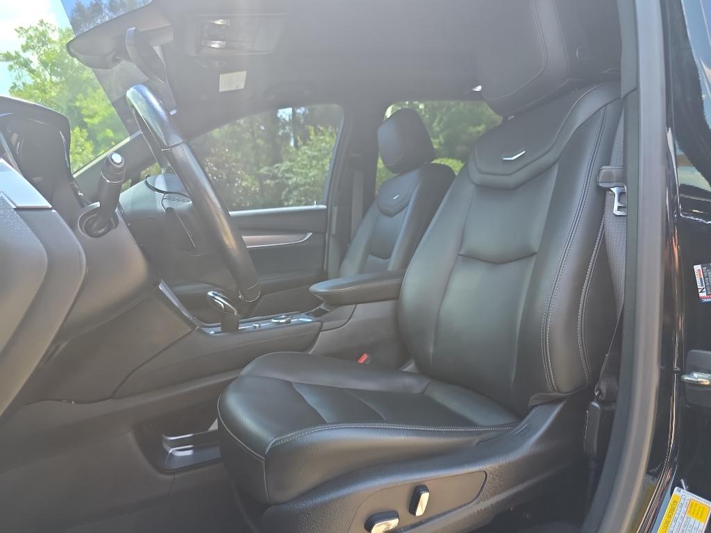 used 2021 Cadillac XT6 car, priced at $26,995