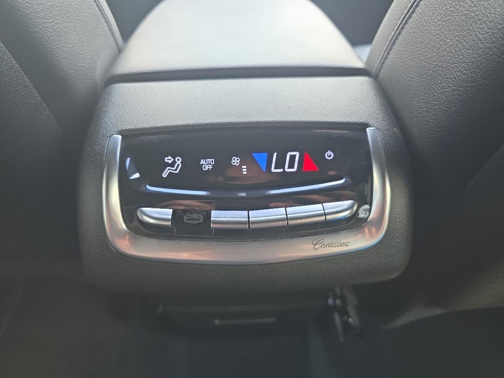 used 2021 Cadillac XT6 car, priced at $26,995