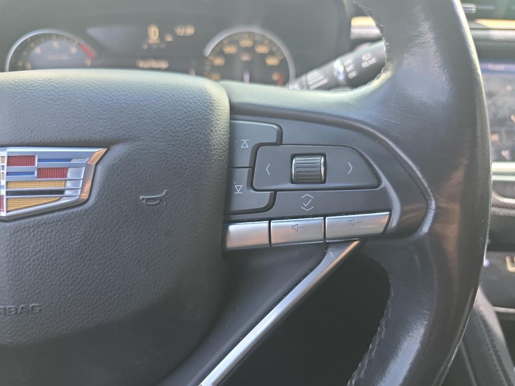 used 2021 Cadillac XT6 car, priced at $26,995