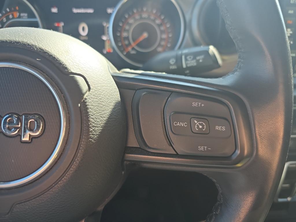 used 2022 Jeep Wrangler Unlimited car, priced at $32,995