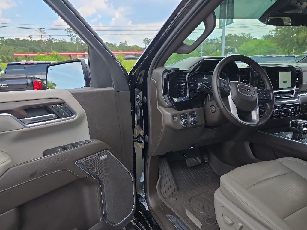 used 2023 GMC Sierra 1500 car, priced at $48,595