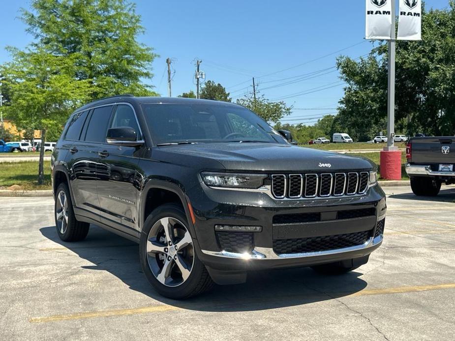 new 2024 Jeep Grand Cherokee L car, priced at $46,720