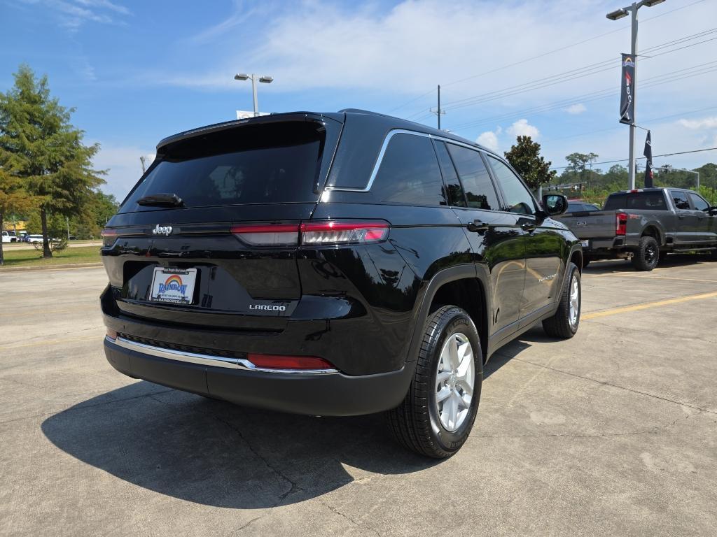 new 2025 Jeep Grand Cherokee car, priced at $38,170