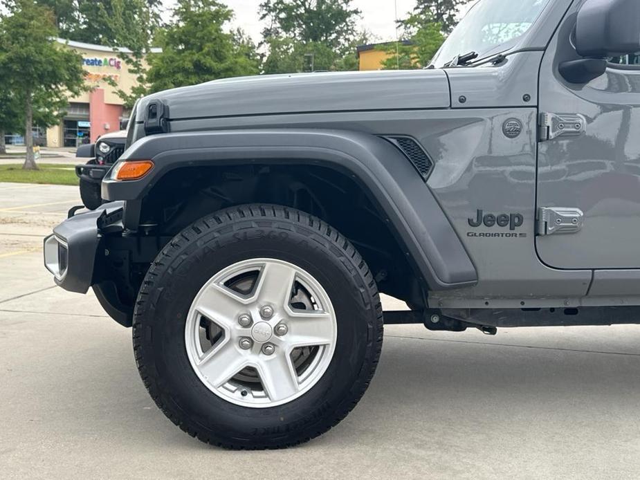 used 2023 Jeep Gladiator car, priced at $33,995