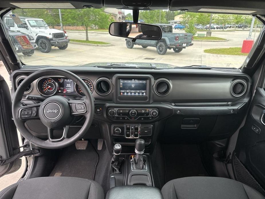 used 2023 Jeep Gladiator car, priced at $33,995