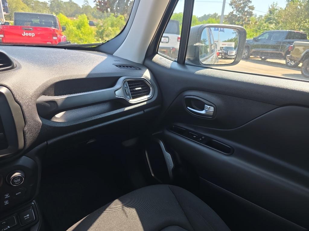 used 2022 Jeep Renegade car, priced at $18,995