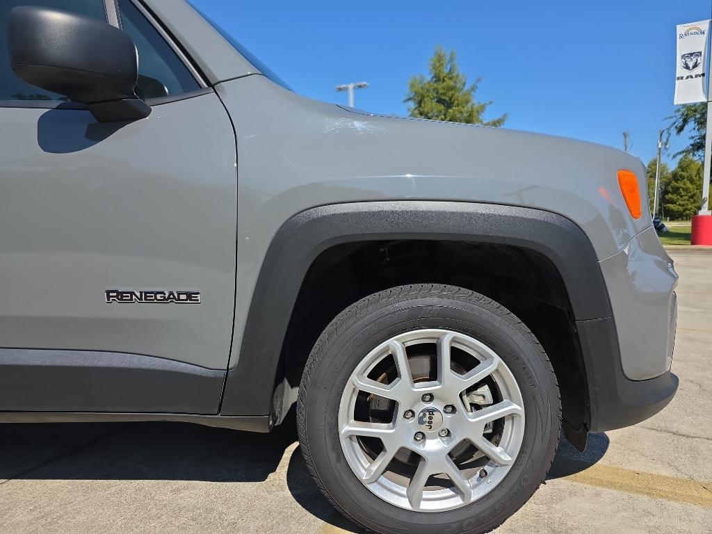 used 2022 Jeep Renegade car, priced at $18,995