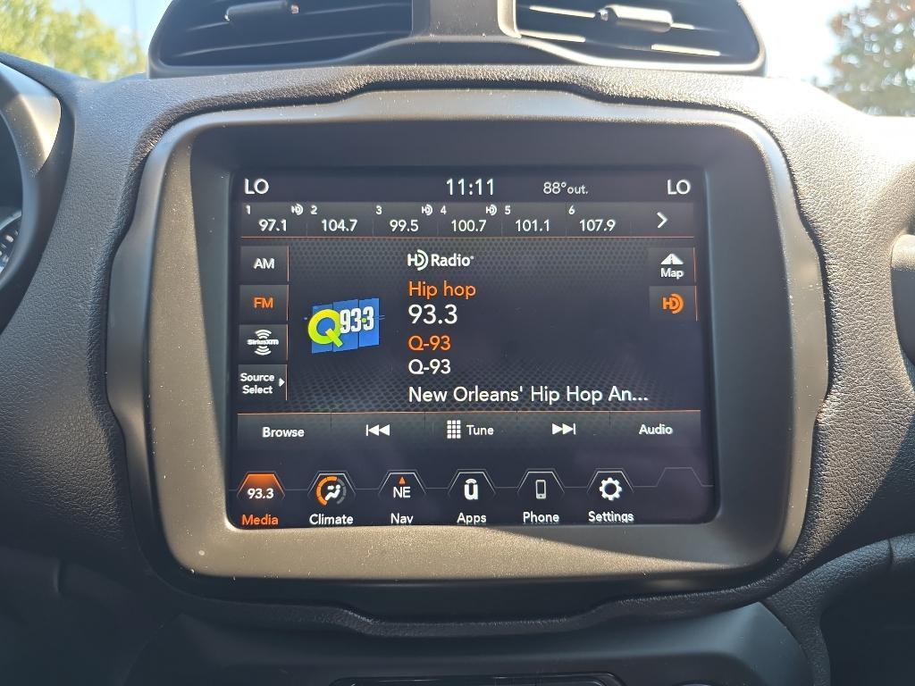 used 2022 Jeep Renegade car, priced at $18,995