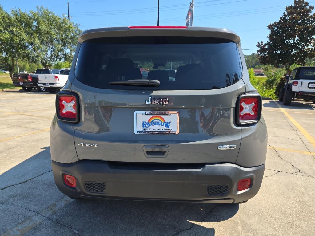 used 2022 Jeep Renegade car, priced at $18,995