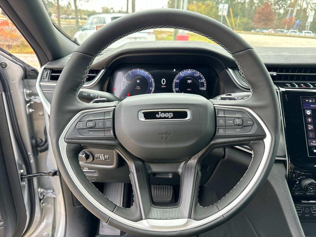 new 2025 Jeep Grand Cherokee L car, priced at $45,170