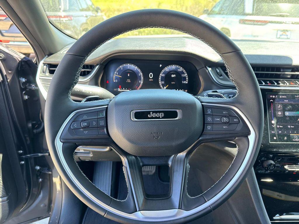 new 2025 Jeep Grand Cherokee L car, priced at $44,870