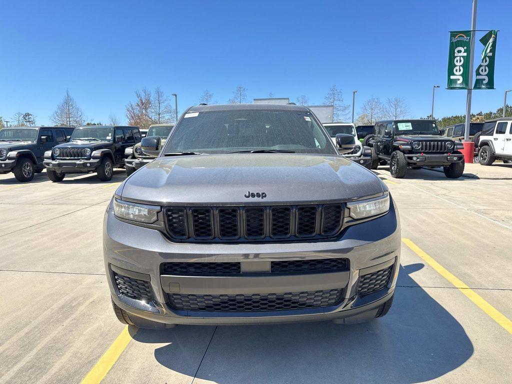 new 2025 Jeep Grand Cherokee L car, priced at $44,870