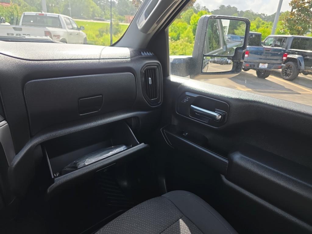 used 2022 Chevrolet Silverado 2500 car, priced at $48,995