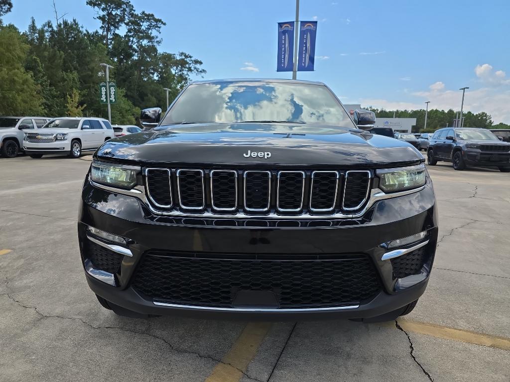 used 2024 Jeep Grand Cherokee car, priced at $31,995