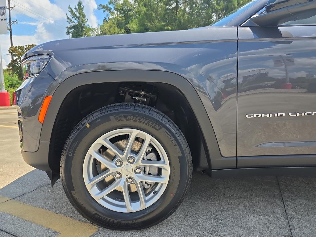 new 2025 Jeep Grand Cherokee car, priced at $39,165
