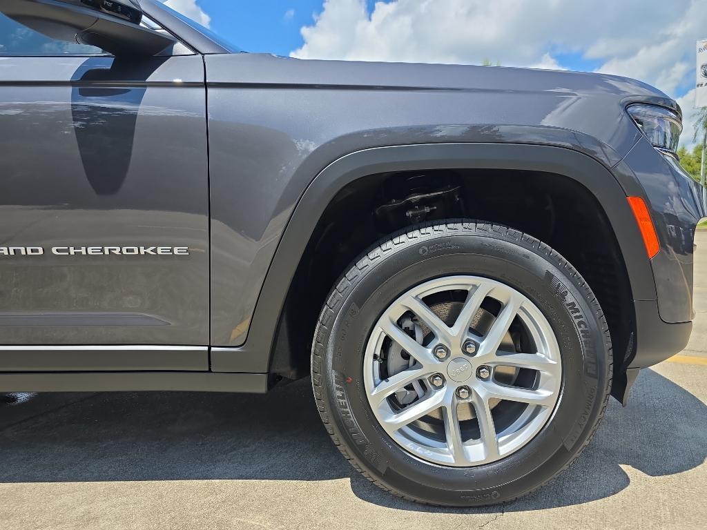 new 2025 Jeep Grand Cherokee car, priced at $39,165