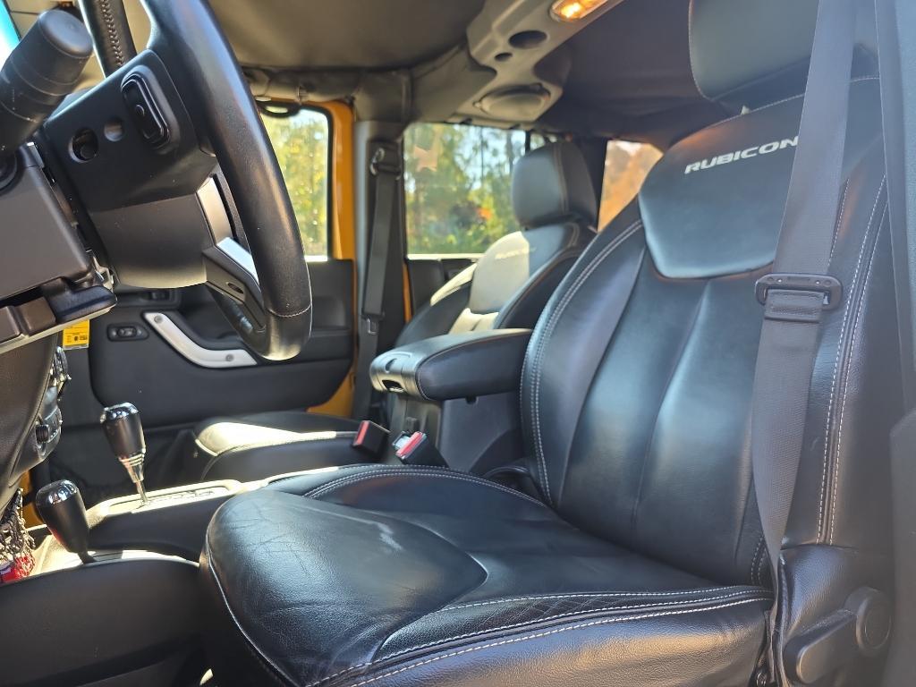used 2014 Jeep Wrangler Unlimited car, priced at $17,995