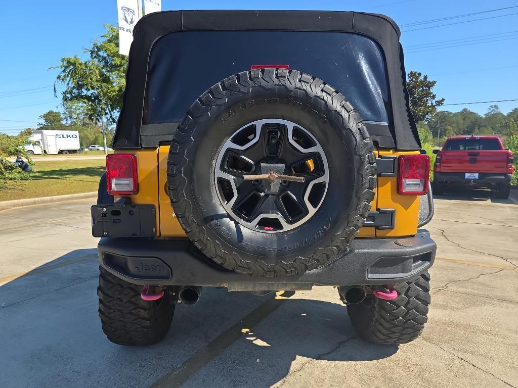 used 2014 Jeep Wrangler Unlimited car, priced at $17,995