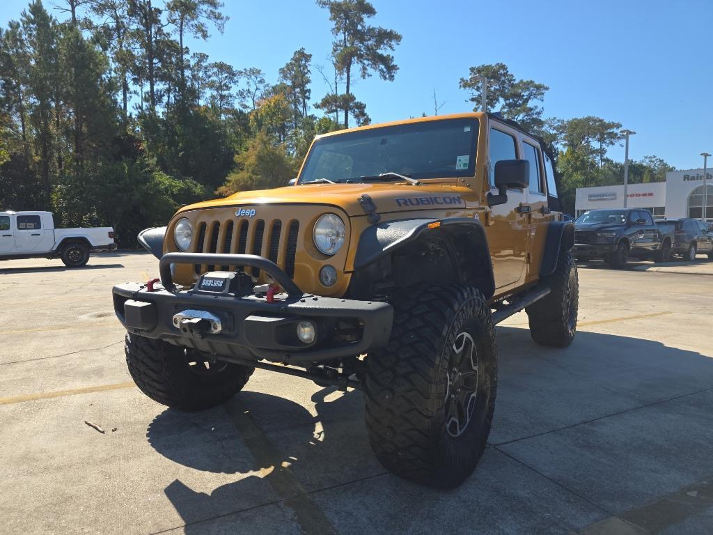 used 2014 Jeep Wrangler Unlimited car, priced at $17,995