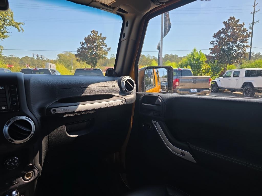 used 2014 Jeep Wrangler Unlimited car, priced at $17,995