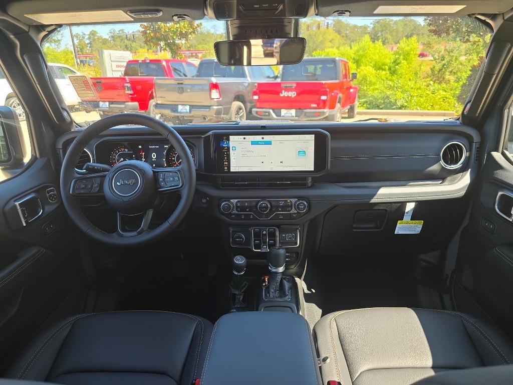 new 2025 Jeep Gladiator car, priced at $46,120