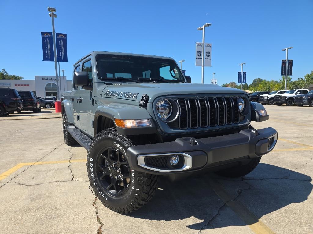 new 2025 Jeep Gladiator car, priced at $46,120