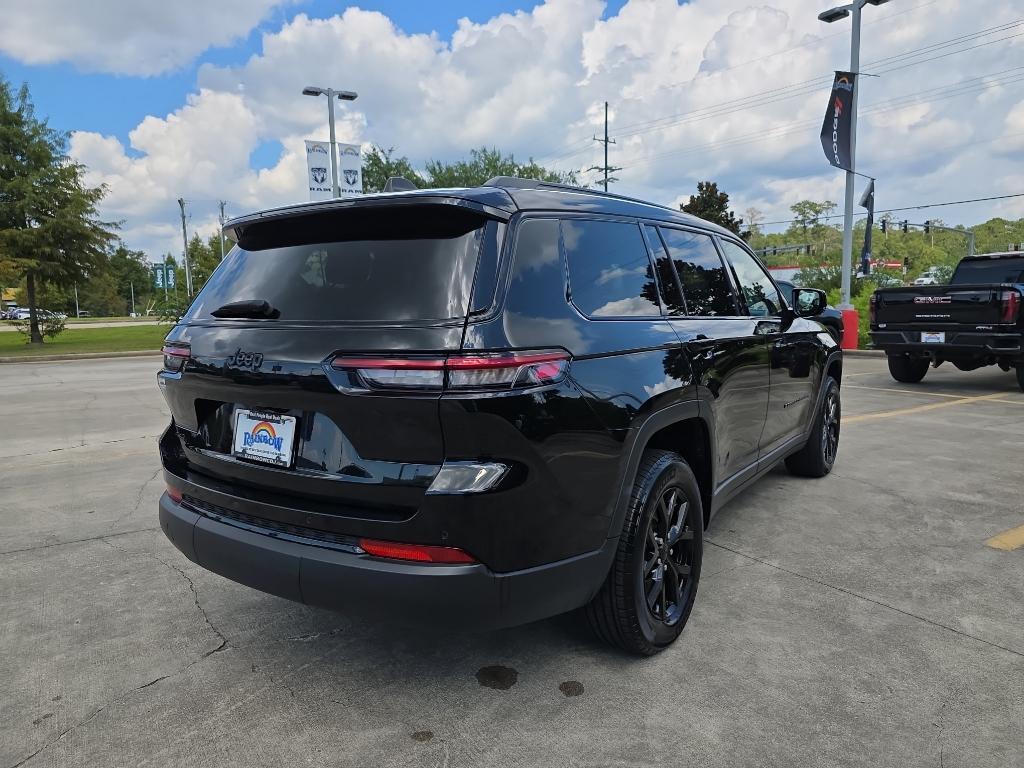 used 2024 Jeep Grand Cherokee L car, priced at $30,495