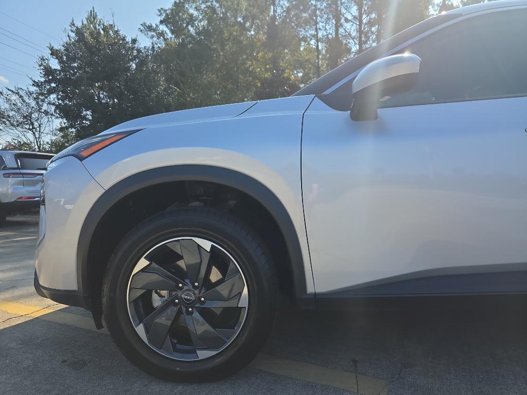 used 2024 Nissan Rogue car, priced at $20,975